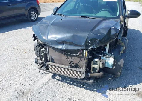 2020 Chevrolet Sonic Fwd Lt из США, поврежденный, VIN 1G1JD5SB4L4104713